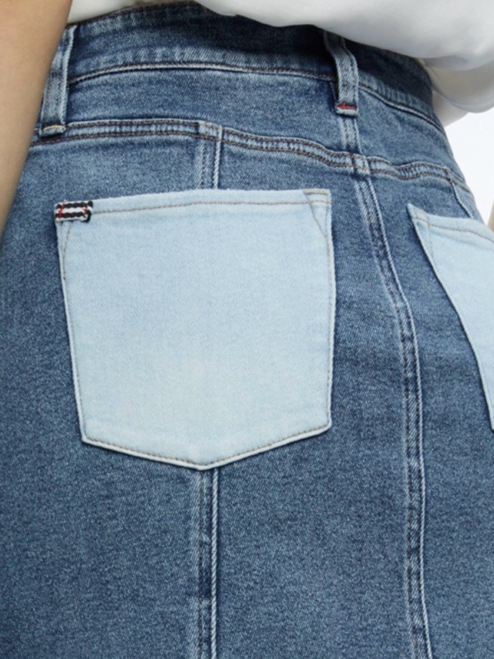 Alice + Olivia Skirt Rye Maxi in Two Tone Blue Denim - Picture 6 of 11